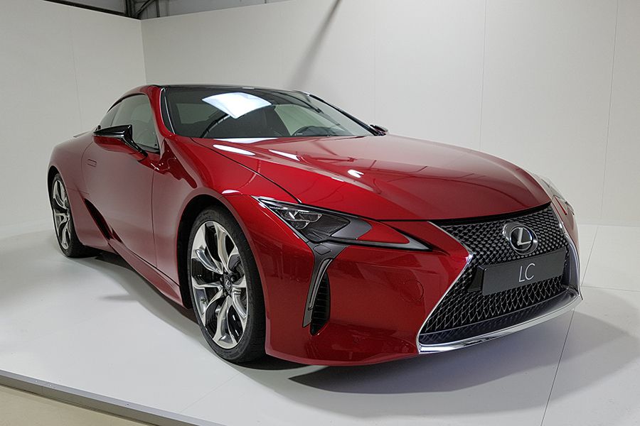 Lexus ha llevado a la producción un prototipo.