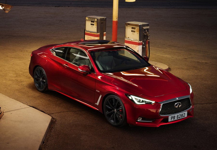 La gama del nuevo Infiniti Q60 está formada por dos motores de gasolina, de 211 o 405 CV.