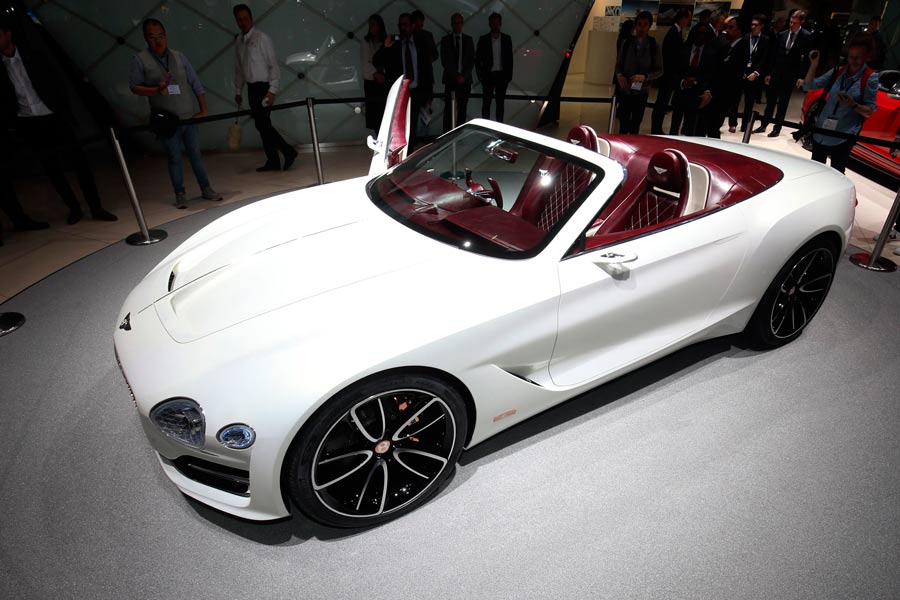 Así es el prototipo de Bentley para el Salón del Automóvil de Ginebra 2017.