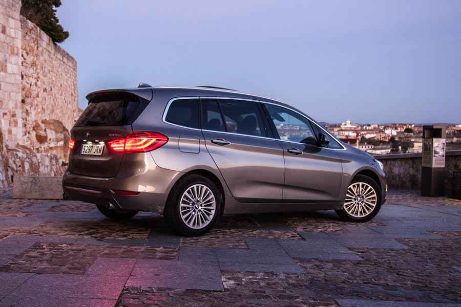 El monovulumen de siete plazas de BMW mide 4,55 metros de largo.