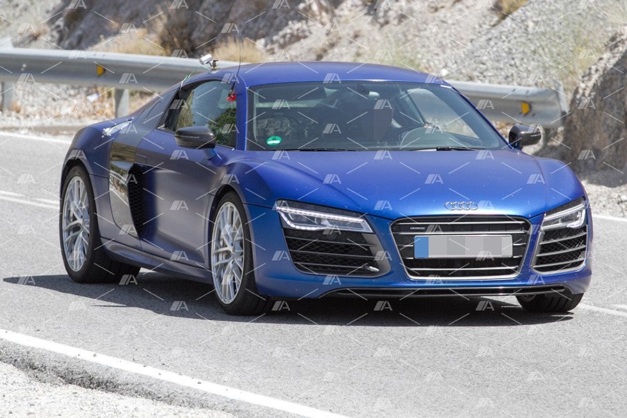 Fotos espía de la mula del Audi R8 de hidrógeno Fotos espía de la mula del Audi R8 de hidrógeno