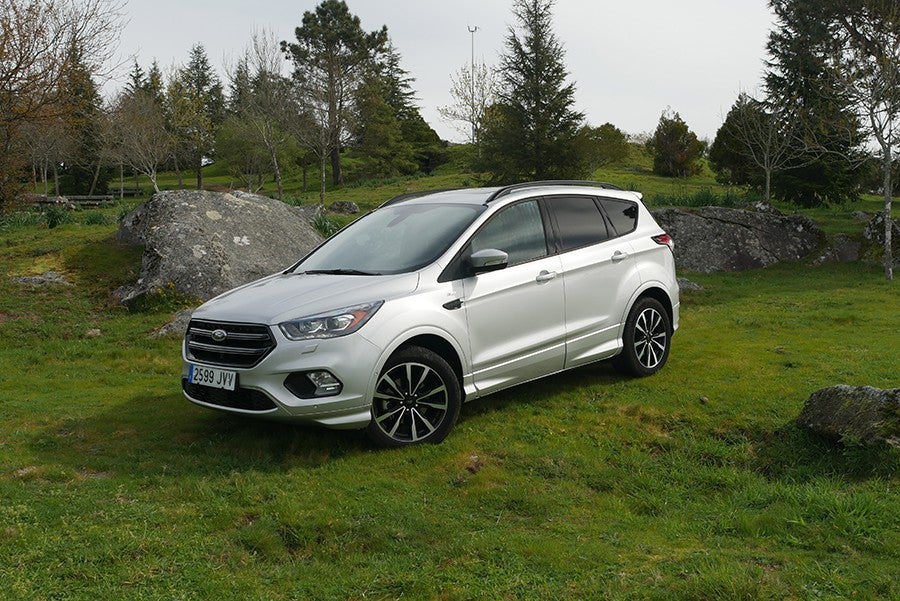 El Ford Kuga ha ganado en atractivo tras su puesta al día.