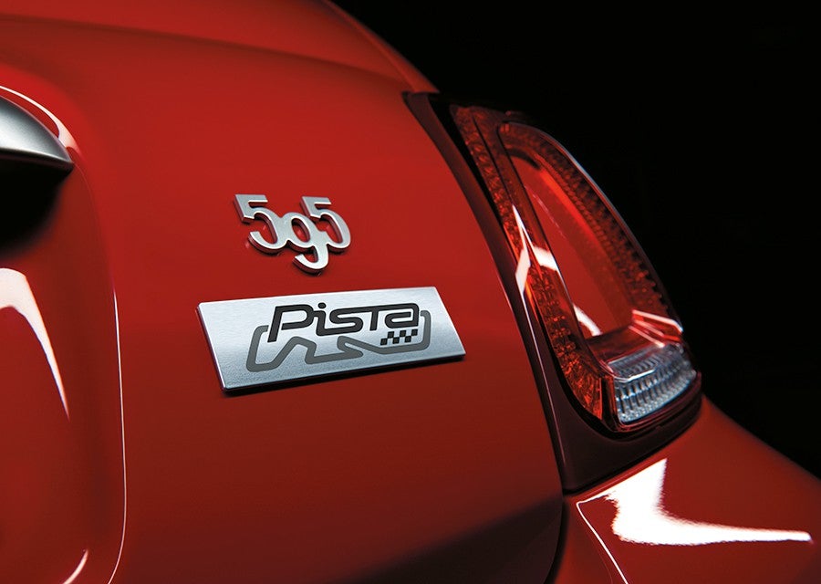 Serie especial Abarth 595 Pista en Ginebra 2017 Serie especial Abarth 595 Pista en Ginebra 2017