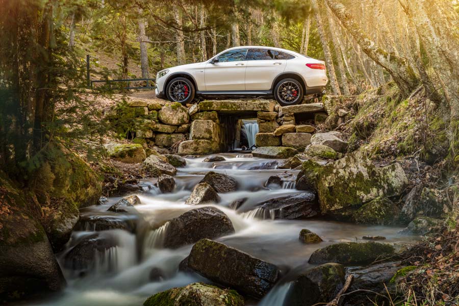 Las llantas opcionales pueden llegar hasta las 21 pulgadas, haciendo al AMG GLC 63 más poderoso visualmente.