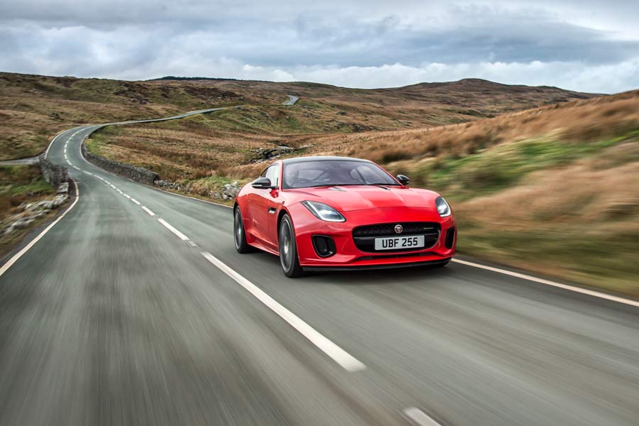 Nuevo motor de cuatro cilindros para el Jaguar F-Type 2017 Nuevo motor de cuatro cilindros para el Jaguar F-Type 2017