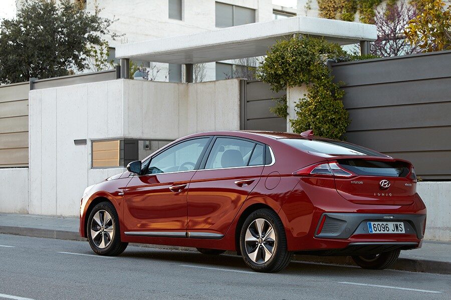 Hyundai lanzará en breve la tercera versión del Ioniq, el híbrido enchufable.