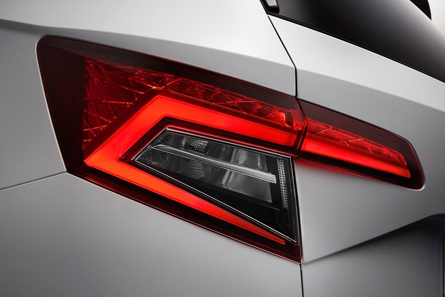 El diseño de los grupos ópticos traseros es más fresco que el del Kodiaq.