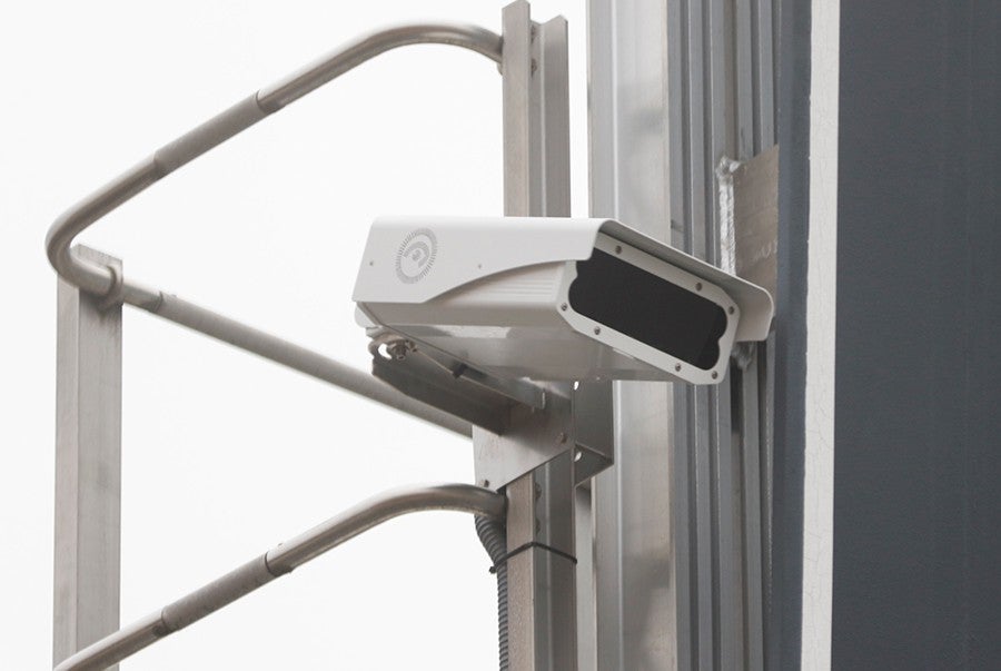 Cómo funcionan las cámaras de control de uso del cinturón de seguridad