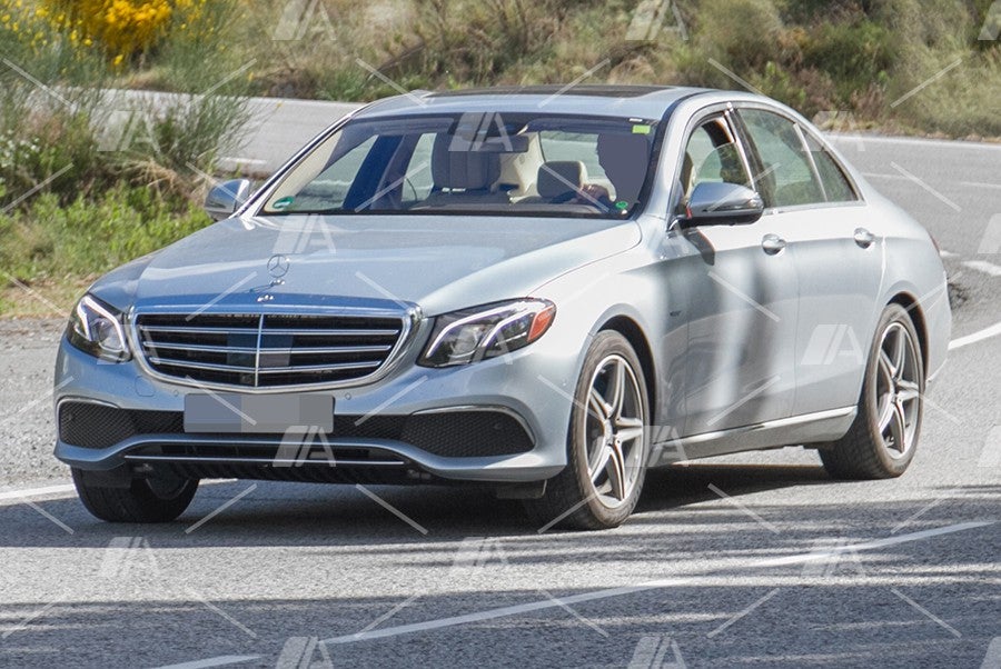 Fotos espía del Mercedes E 350e con Kers Fotos espía del Mercedes E 350e con Kers