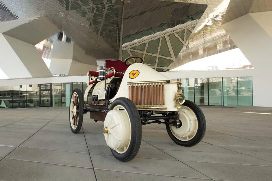 Un Lohner-Porsche con más de un siglo de vida.