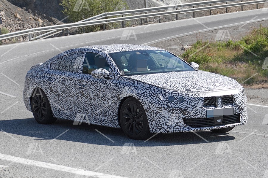 Fotos y vídeo espía del nuevo Peugeot 508 2018 Fotos y vídeo espía del nuevo Peugeot 508 2018