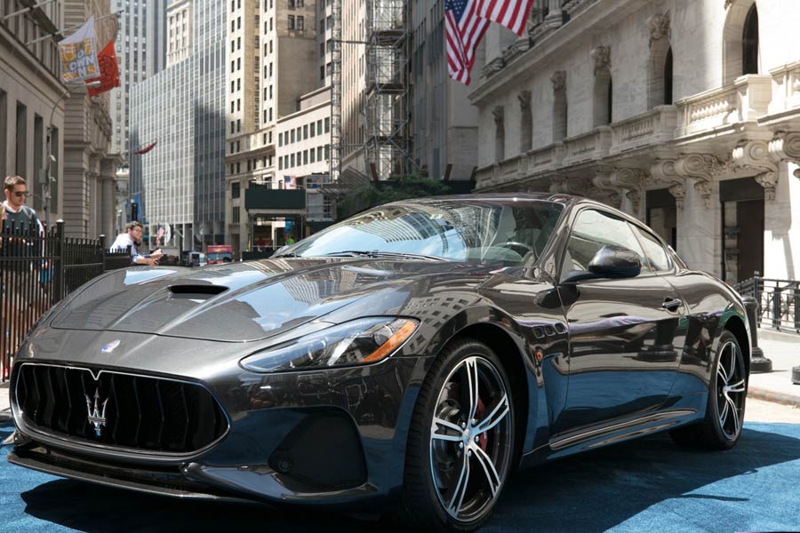 El nuevo Maserati GranTurismo se presenta en Wall Street El nuevo Maserati GranTurismo se presenta en Wall Street