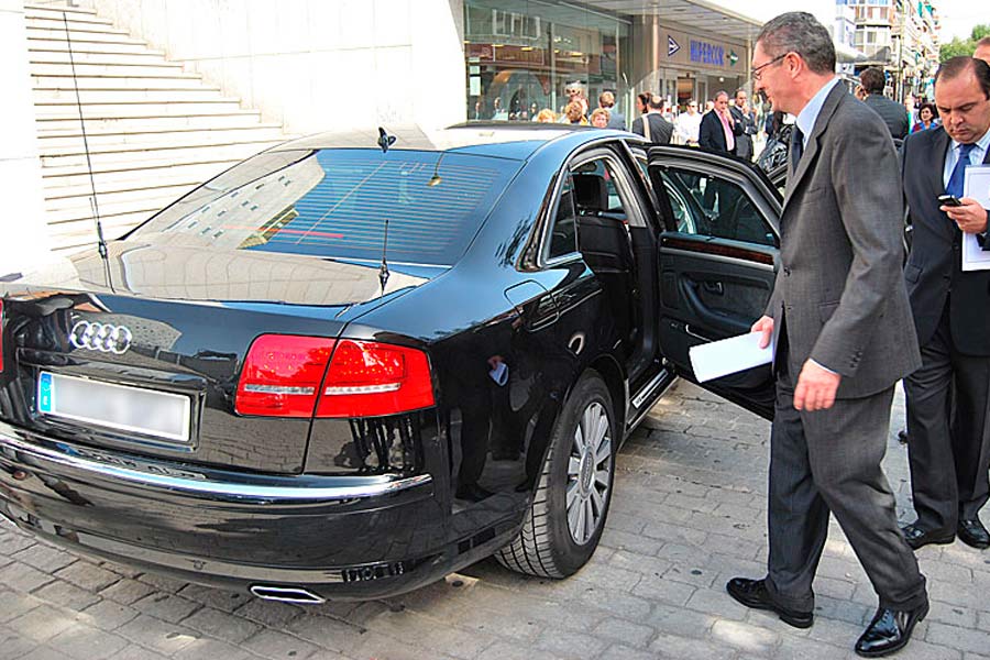 Gallardón, en su época de ministro, escogió el mismo modelo que Rajoy: un Audi A8.