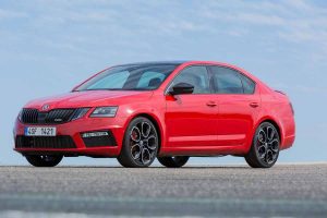 Los detelles deportivos del Skoda Octavia RS 245 acentúan su imagen agresiva.