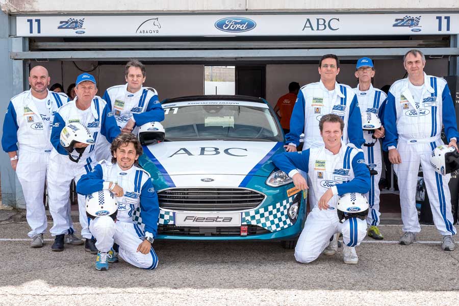El equipo de pilotos del ABC ABAQUR