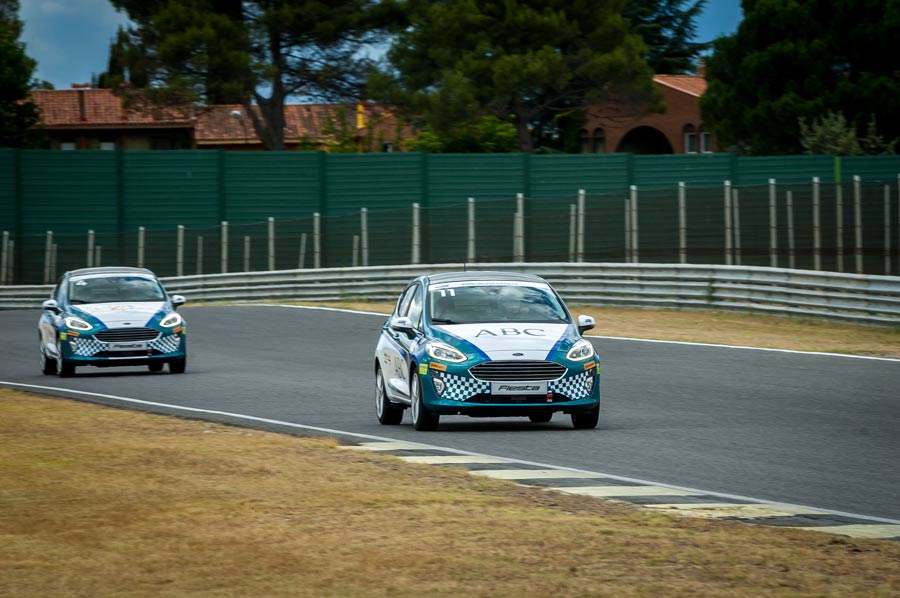 24 horas ford; la carrera desde dentro
