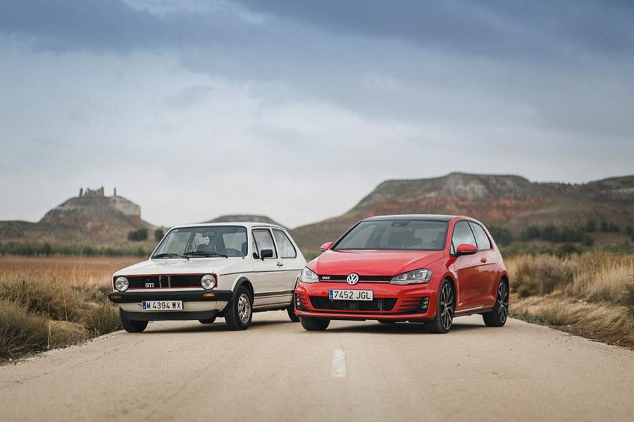 La primera y la última generación de Golf GTI.