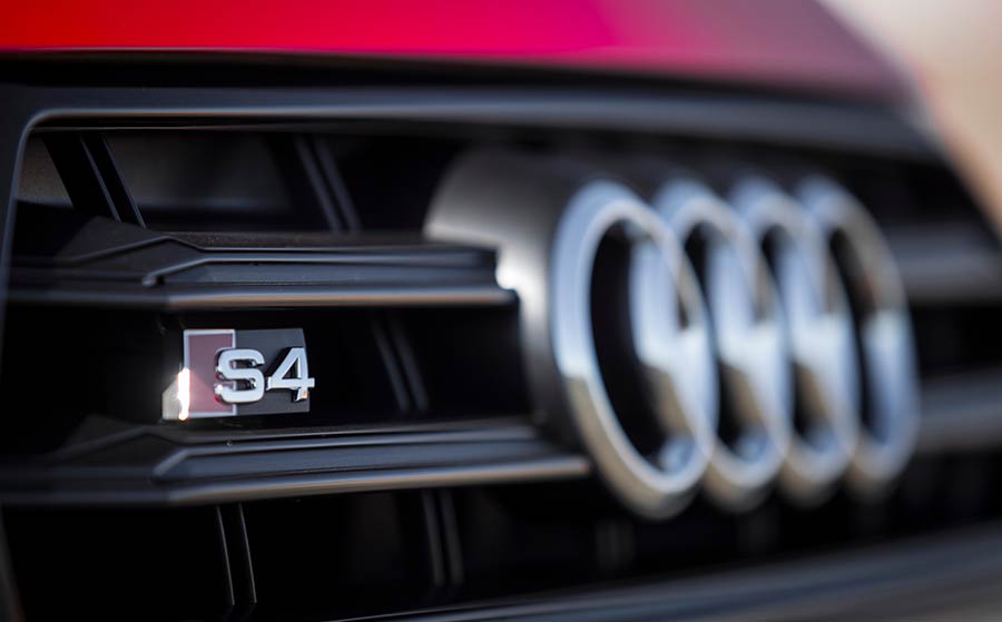 Audi S4