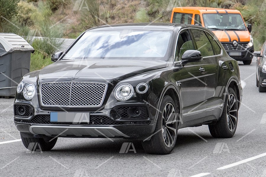 Fotos y vídeo espía del Bentley Bentayga PHEV Fotos y vídeo espía del Bentley Bentayga PHEV
