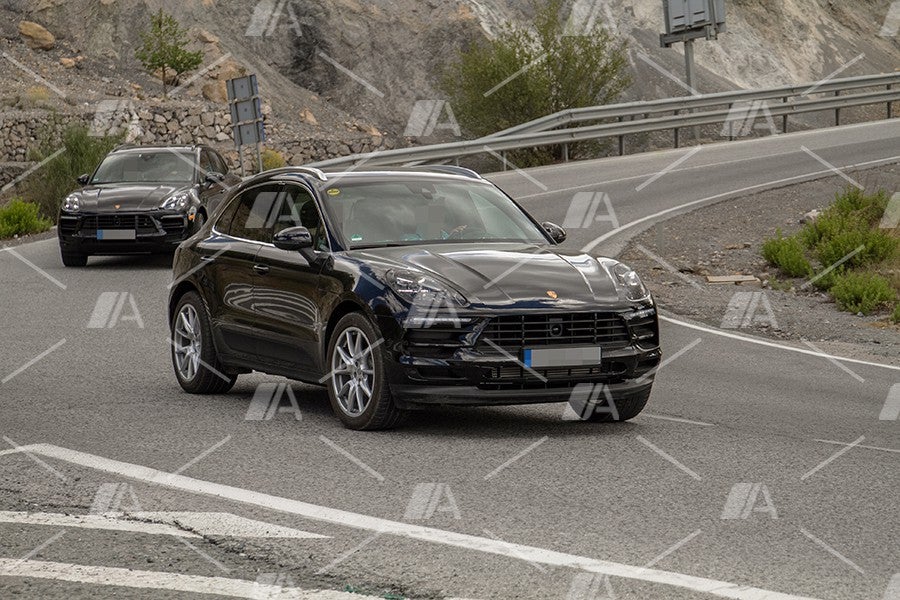 Fotos espía del lavado de cara del Porsche Macan 2018 Fotos espía del lavado de cara del Porsche Macan 2018