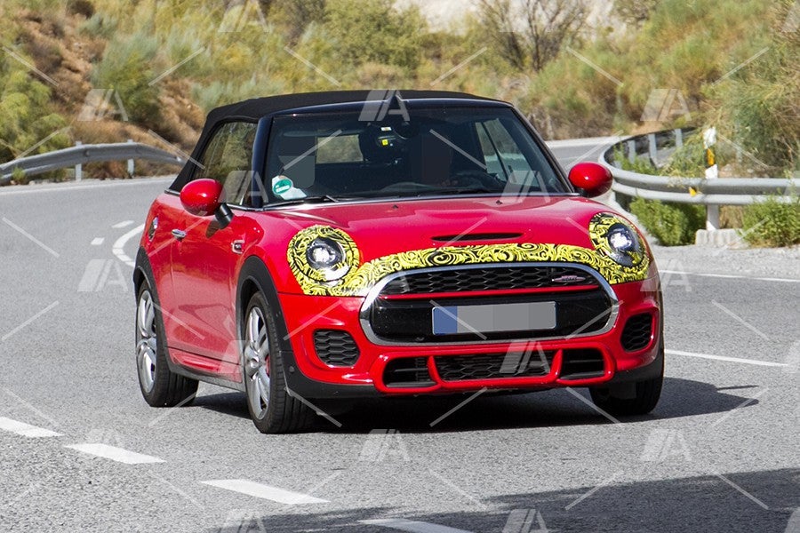 Fotos y vídeo espía de los renovados Mini, Cabrio y 5 puertas 2018 Fotos y vídeo espía de los renovados Mini, Cabrio y 5 puertas 2018
