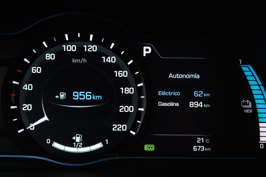 El Ioniq plug-in incorpora una instrumentación digital.
