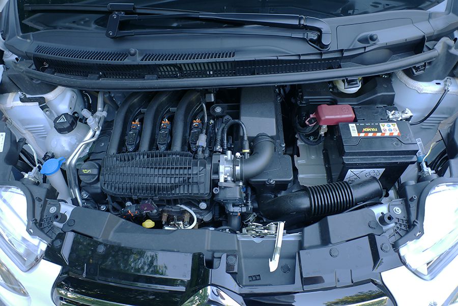 El motor de 3 cilindros tiene un funcionamiento agradable.
