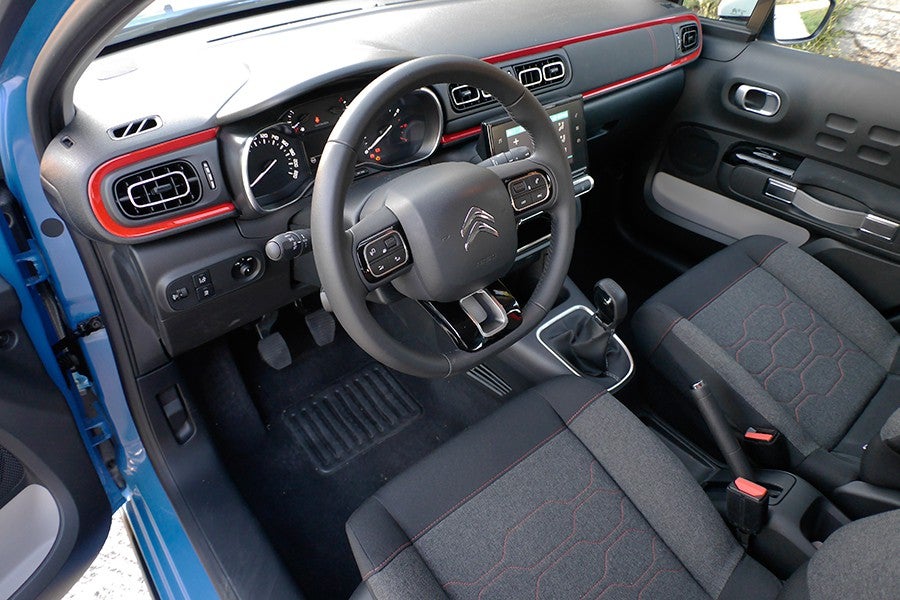 El interior del C3 es amplio y cómodo.