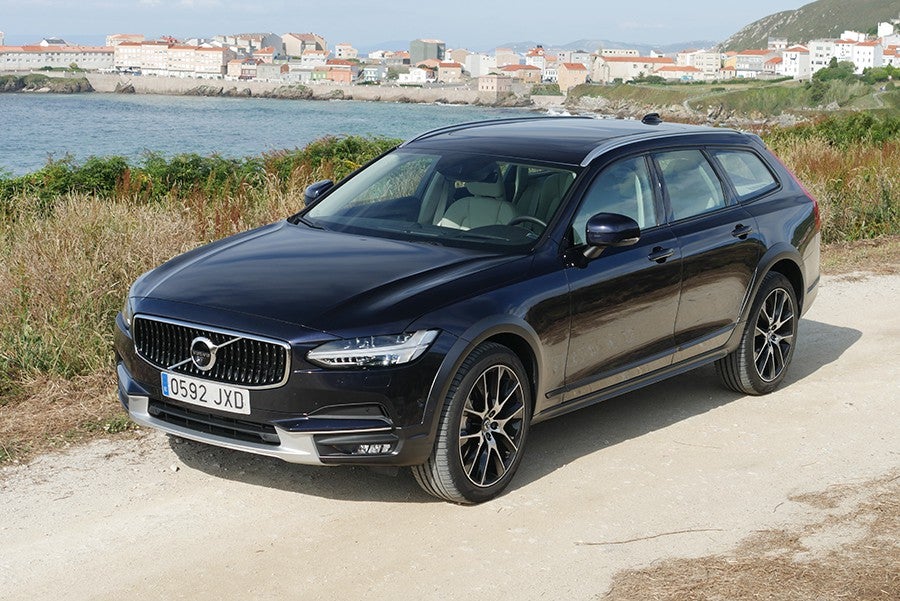 El V90 destaca por su confortable rodar por encima de todo.