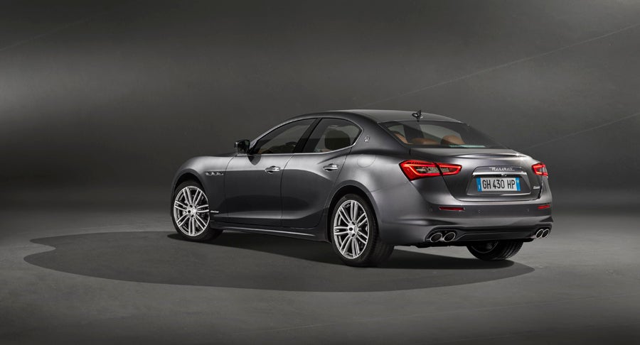 El Maserati Ghibli redefine algunas de sus líneas.