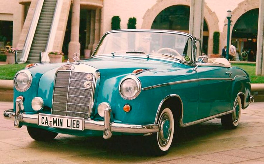 Este Mercedes 220 S cabrio perteneció a Marilyn Monroe.