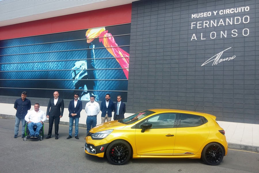 La pasión por Renault llega al Circuito y Museo Fernando Alonso La pasión por Renault llega al Circuito y Museo Fernando Alonso
