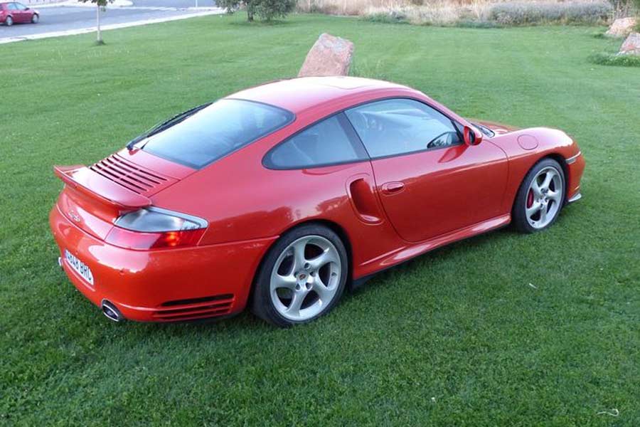 Este Porsche 911 solo cuenta con 21.900 kilómetros.