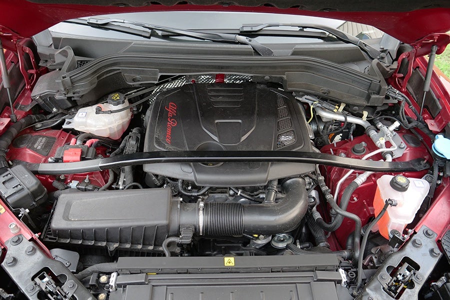 El motor turbo de gasolina tiene una respuesta muy buena, pero los consumos son superiores a los de algunos de sus rivales.
