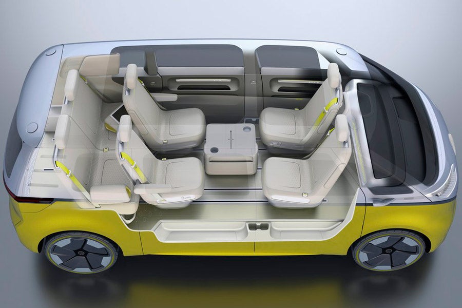 El VW ID Buzz Concept se ha diseñado con asientos giratorios para cuando esté activado el piloto automático.