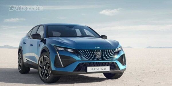 Peugeot 408 Plug-In Hybrid First Edition