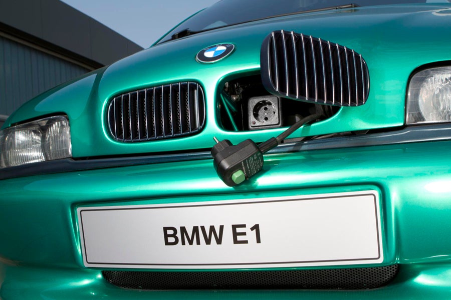 Detalles de vanguardia que todavía perduran en el BMW E1.