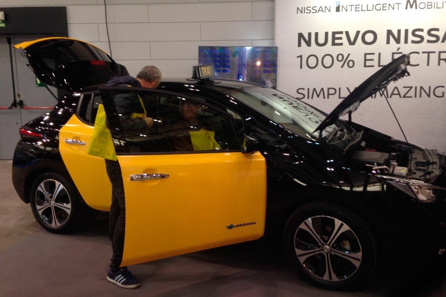 La segunda generación del Nissan Leaf ha estado presente también en la Feria del Taxi de Barcelona 2017.