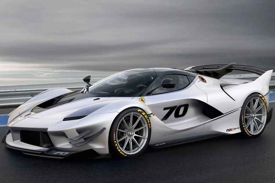 Ferrari FXX K Evo 2018: un laboratorio con 1.050 CV | Autocasión