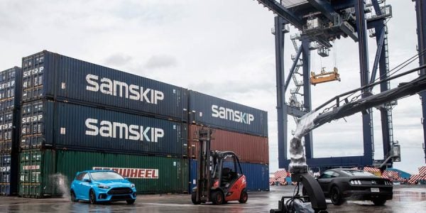 El set de rodaje era ideal y estaba ubicado a las afueras de Londres.