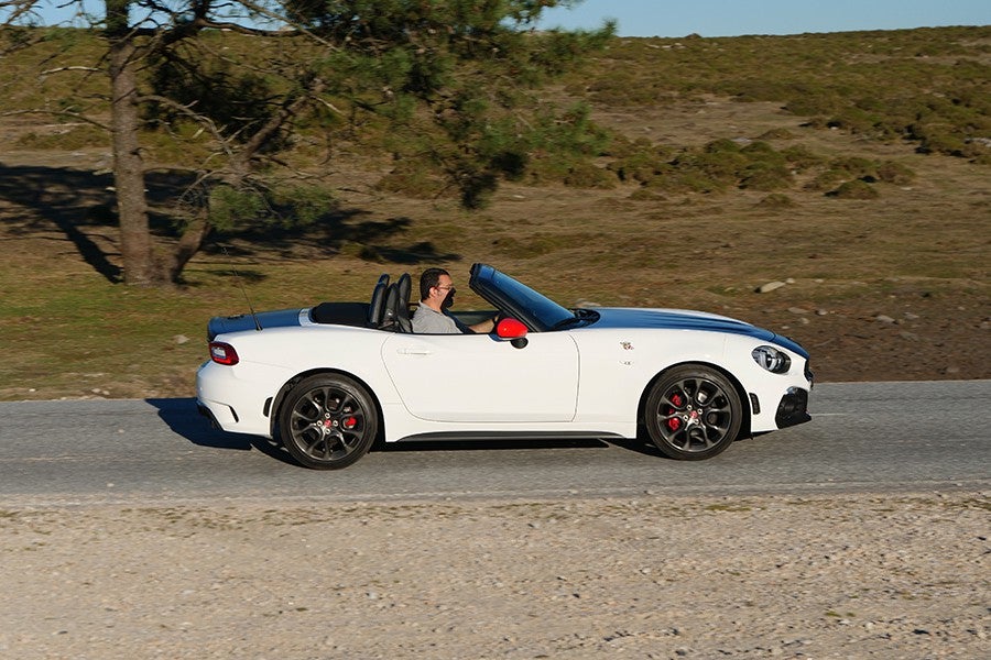 Esta es tu oportunidad de conducir un Fiat o un Abarth 124 Spider Esta es tu oportunidad de conducir un Fiat o un Abarth 124 Spider