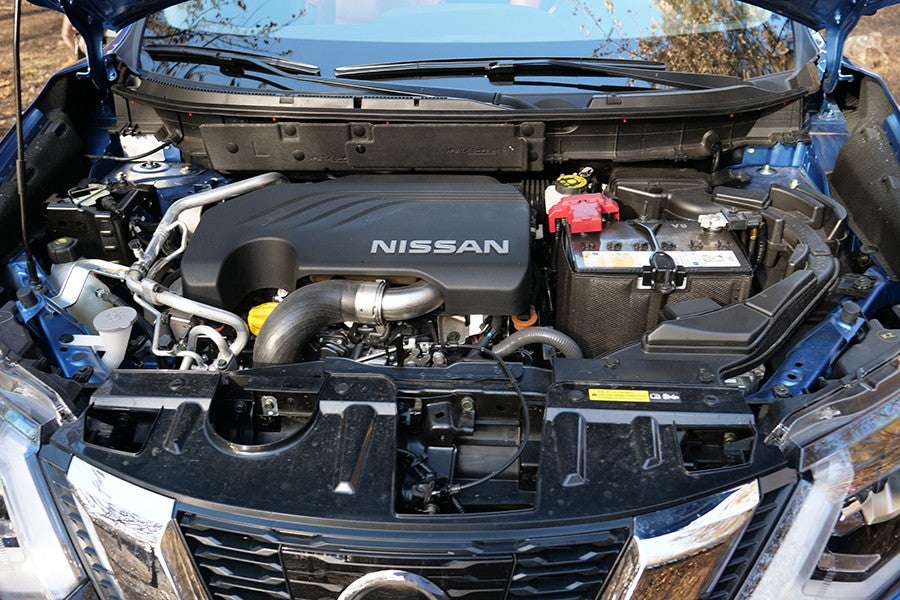El nuevo motor de 2 litros es más agradable de utilizar, pero el cambio de variador continuo enmascara sus prestaciones.