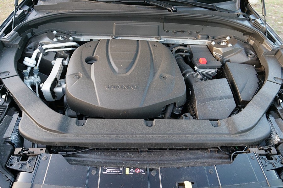 El motor es voluntarioso, pero su sonido no es digno en un coche de este nivel.