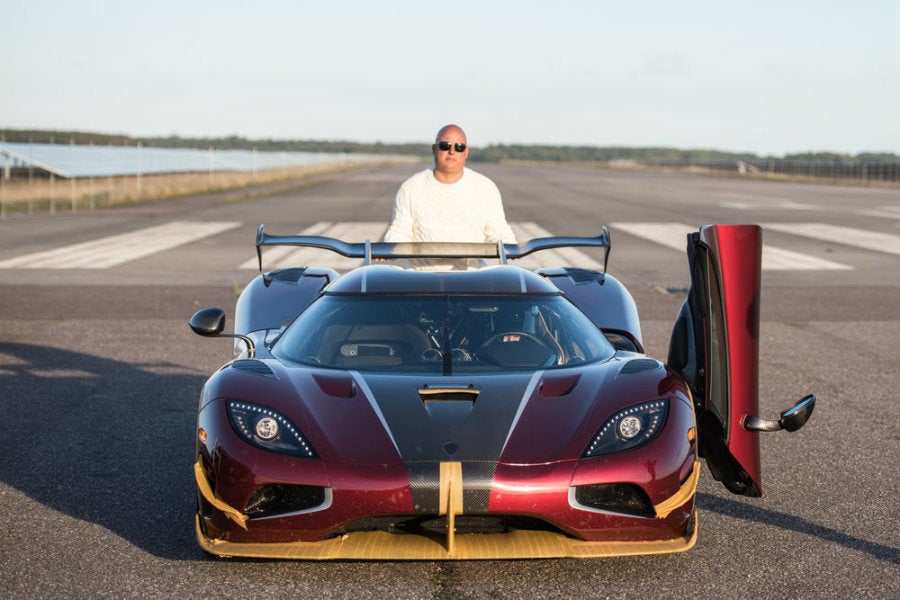 Koenigsegg pulveriza el récord de Bugatti Koenigsegg pulveriza el récord de Bugatti