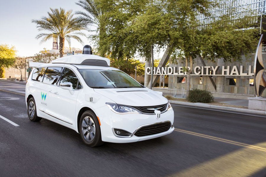 Waymo pone en marcha una campaña en favor del coche autónomo Waymo pone en marcha una campaña en favor del coche autónomo