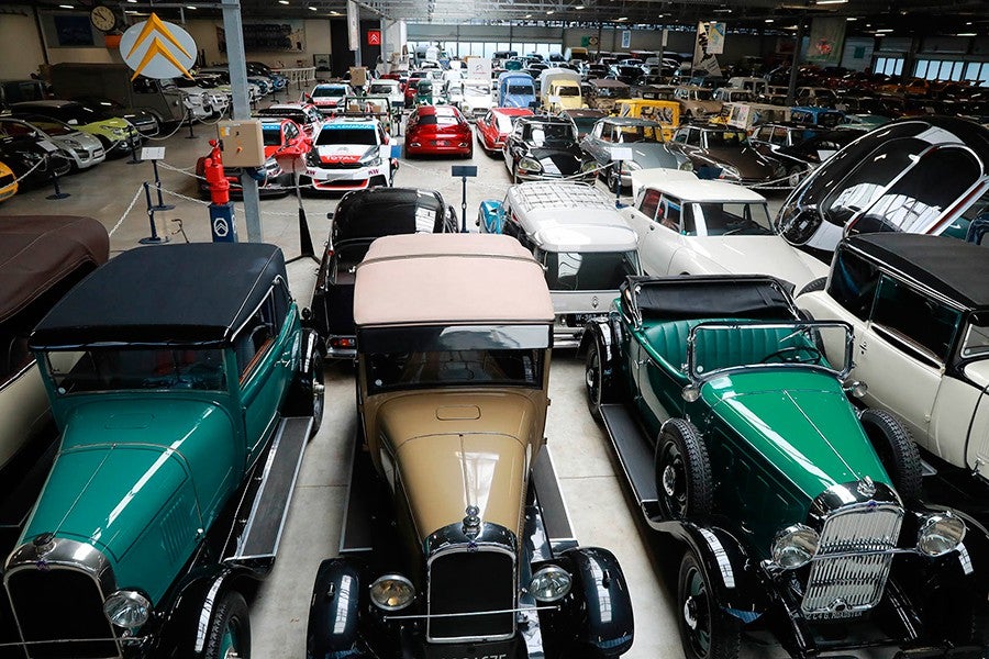 65 coches del museo de Citroën a subasta 65 coches del museo de Citroën a subasta