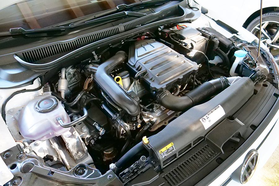 El motor de 3 cilindros y 95 CV tiene un rendimiento suficiente.