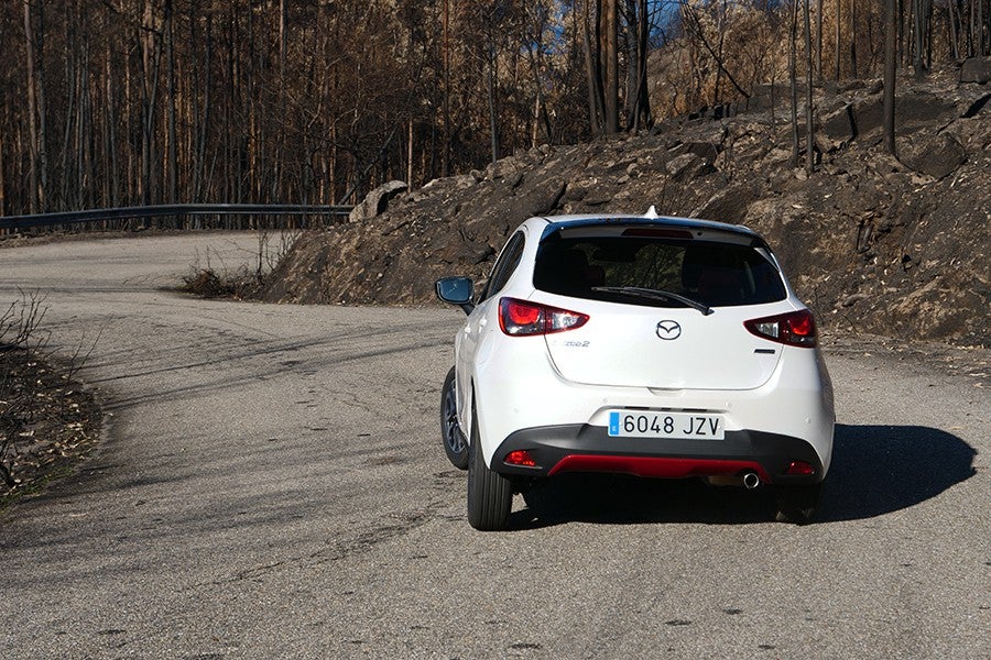 El Mazda2 tiene un buen comportamiento.