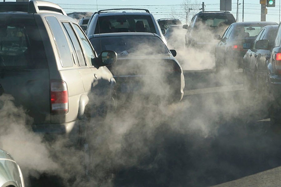 Medio ambiente y ANFAC juntos hacia la movilidad sostenible Medio ambiente y ANFAC juntos hacia la movilidad sostenible