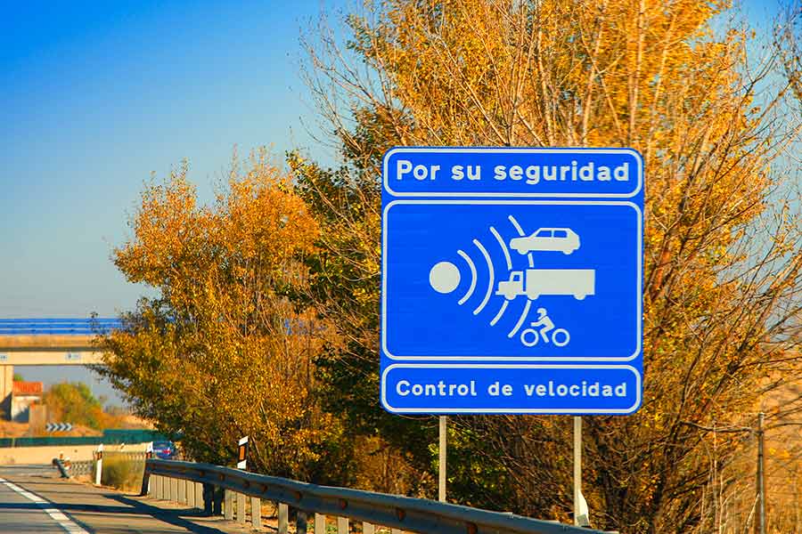 Lista de los 25 radares de tráfico más multones Lista de los 25 radares de tráfico más multones